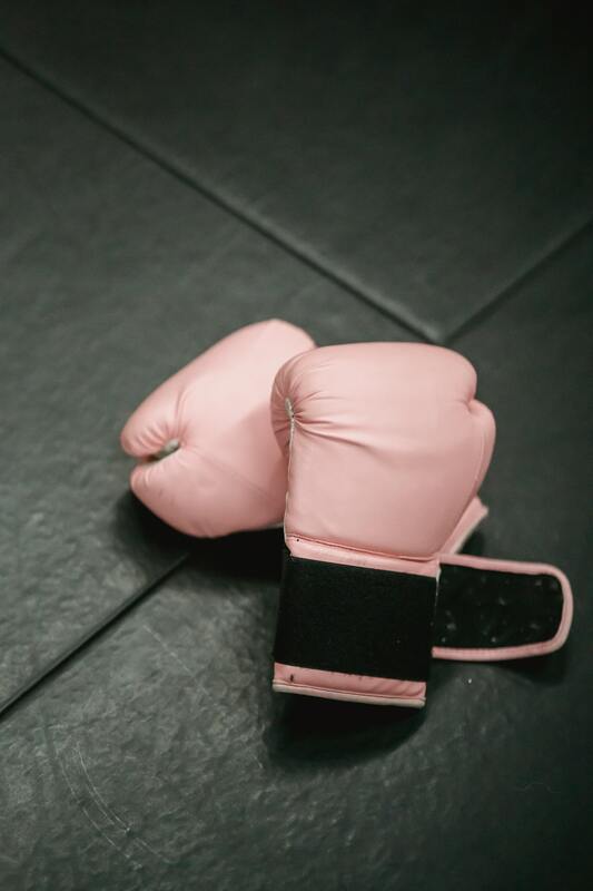The health benefits of boxing are not a secret, from increased bone and muscle strength to improved posture and balance. But the advantages of boxing go beyond physical health to mental and emotional wellness. #boxing #workperformance #productivity #fitness